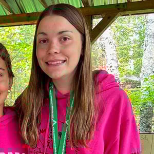 Natasha, kozimni emiz. Natasha, kozimni emiz.